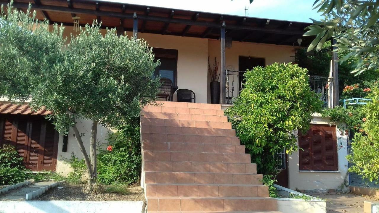 Ammolofoi Maria Sea View Villa Nea Peramos (Macedonia)