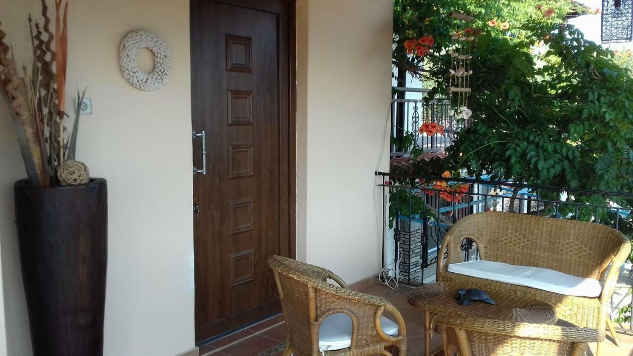 Ammolofoi Maria Sea View Villa Nea Peramos (Macedonia)