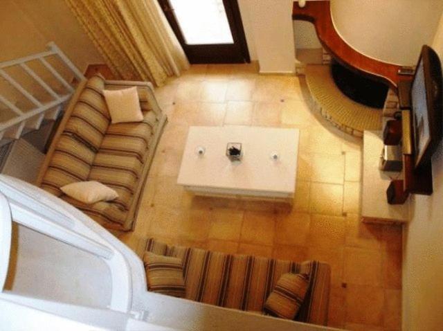 Apartment Giogarakis