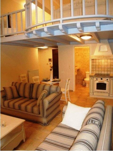 Giogarakis Apartment *