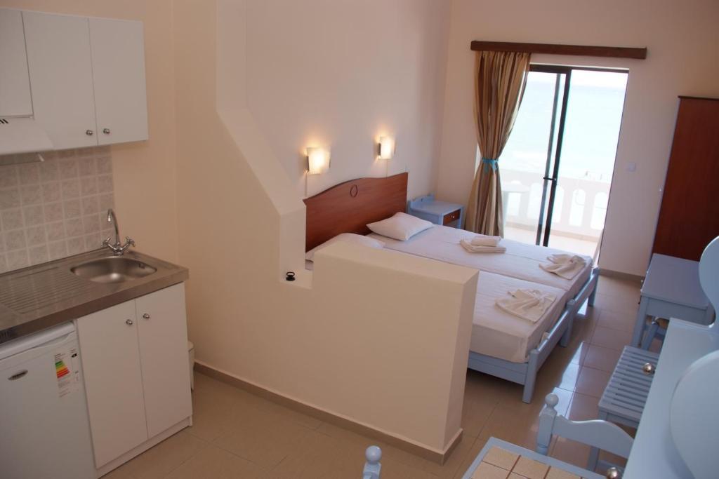 Aparthotel Mandy 2*