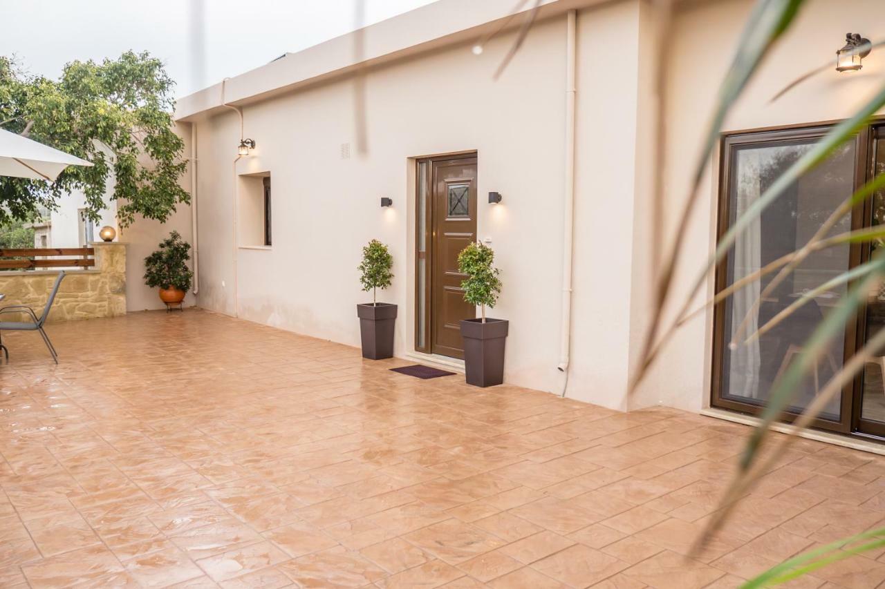 Amarantos House