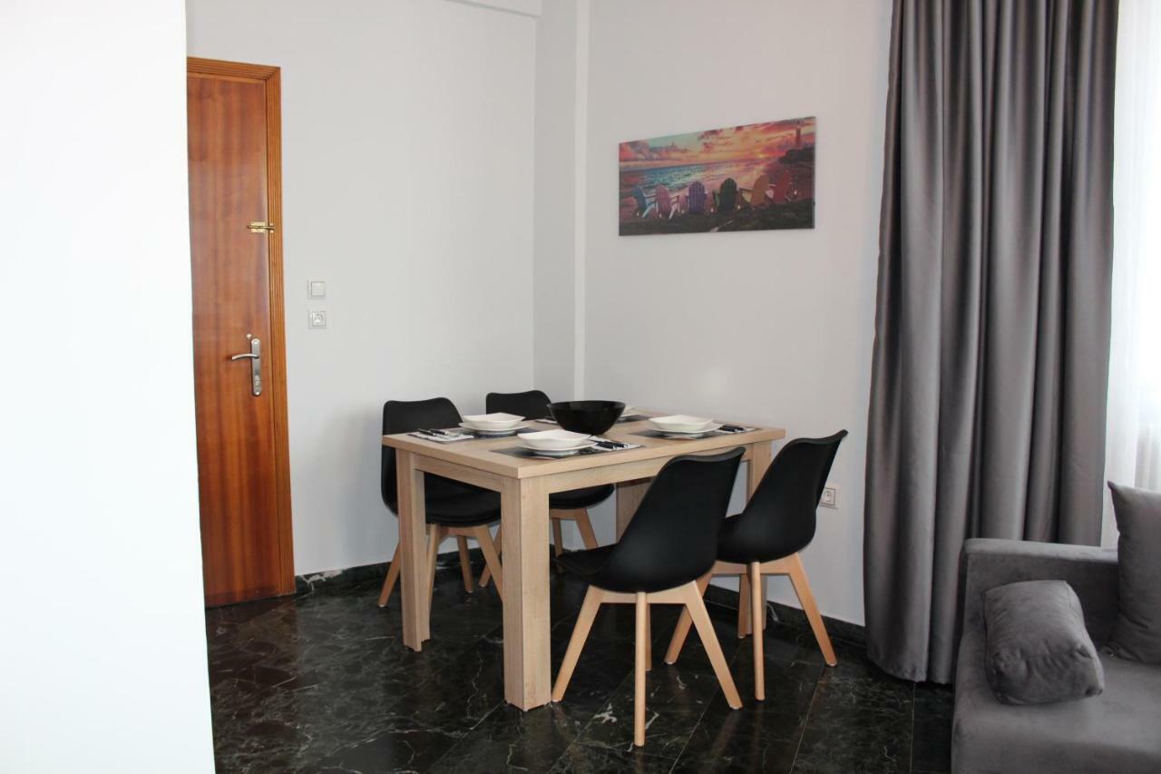 Old Town With Sea View Apartment