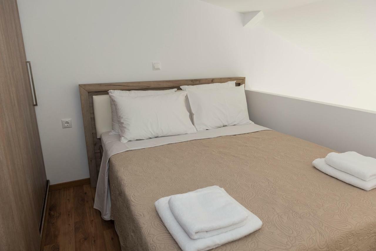 Apartment Plateia View-2min From
