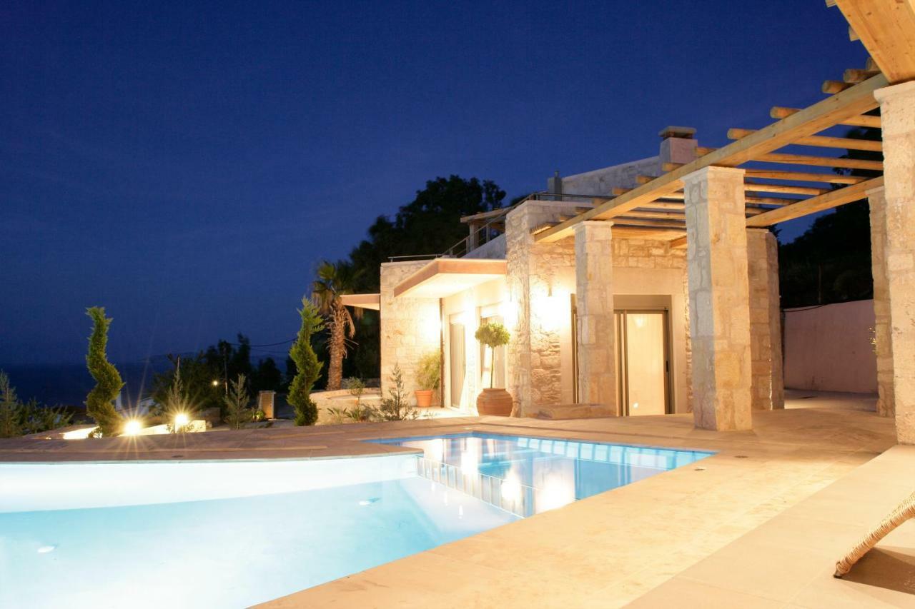 Thomais - 2 With A Pool And Sea View * Agia Pelagia (Crete)
