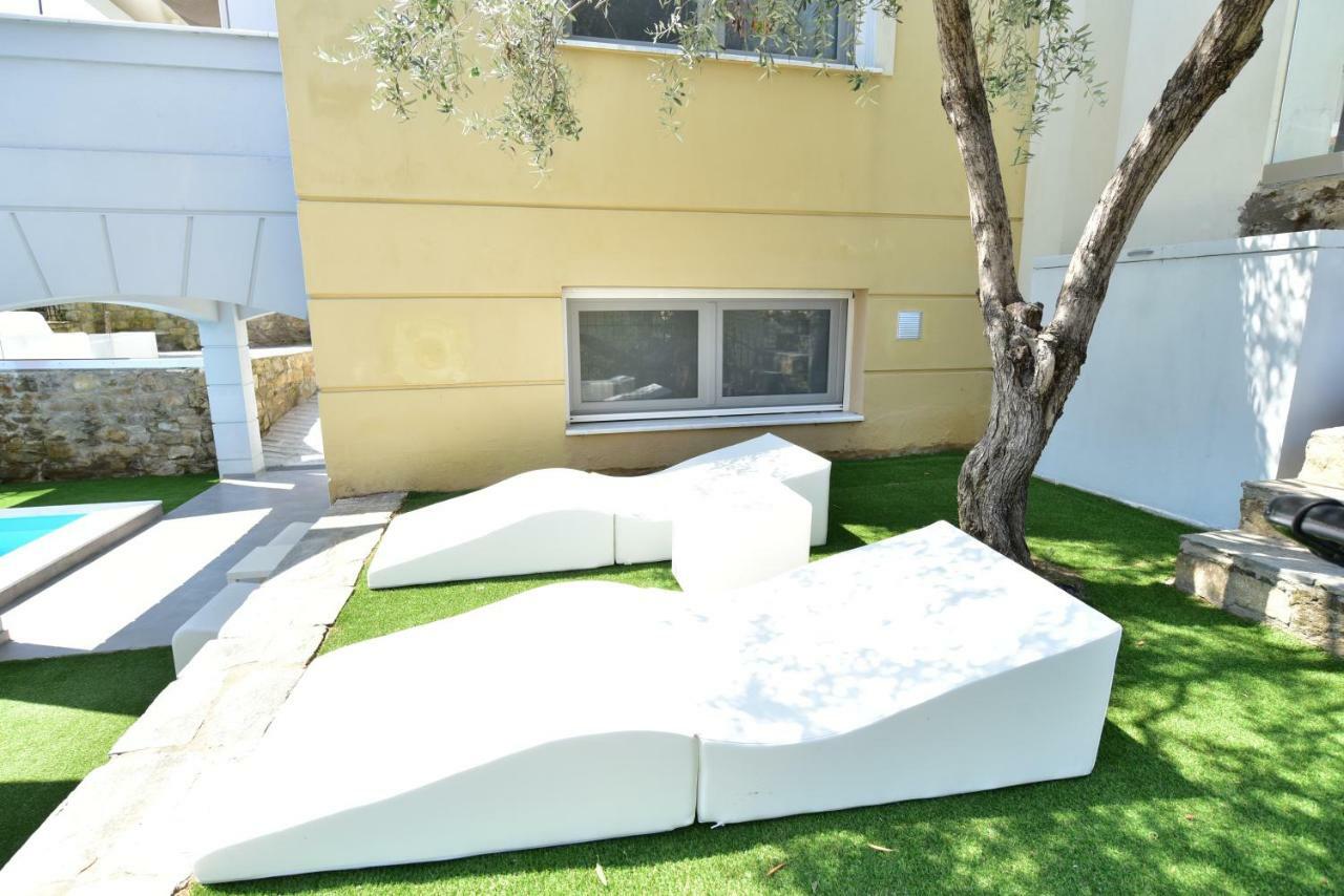 Apartment Alpha Delta Pool Palaiontsiflikion
