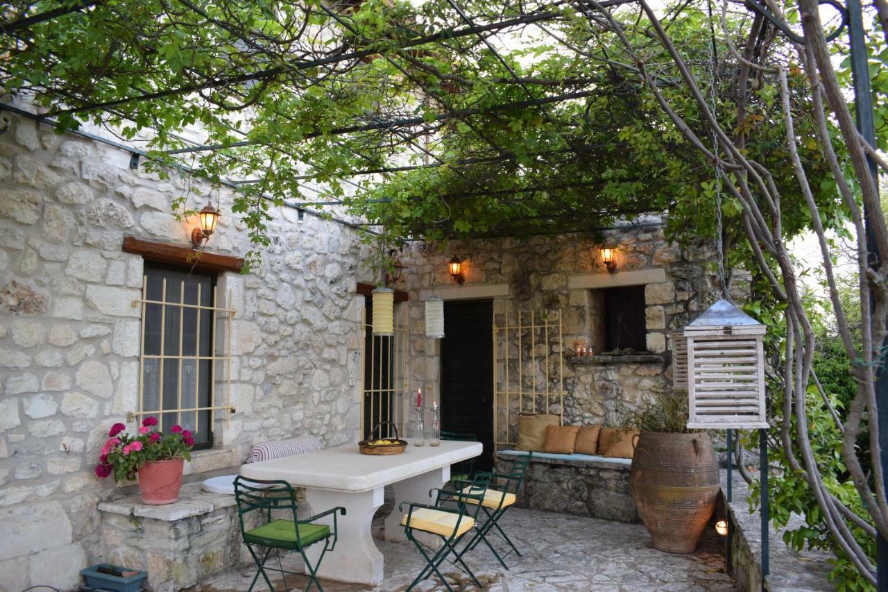 Eri Traditional House Holiday home