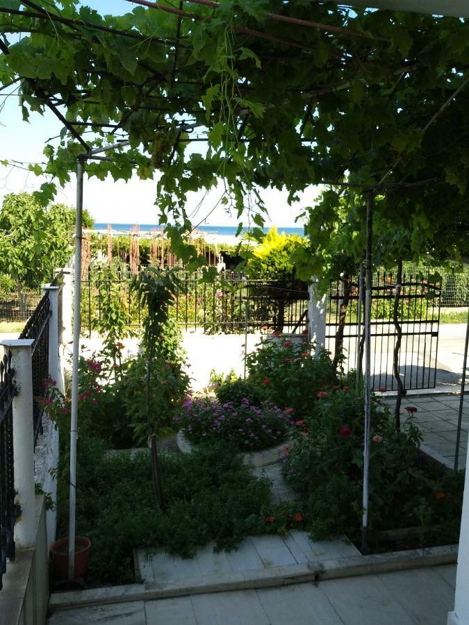 Grigorios Holiday home Nea Vrasna