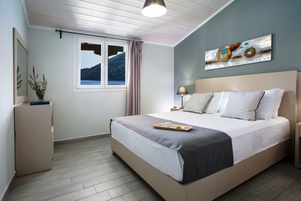 Captain Nick Aparthotel Mikros Gialos