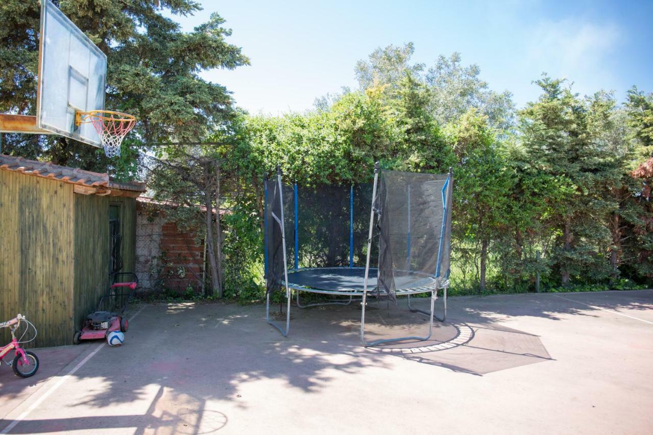 Rural Private Pool, Bbq, Court ,20' Airport Nea Kallikrateia