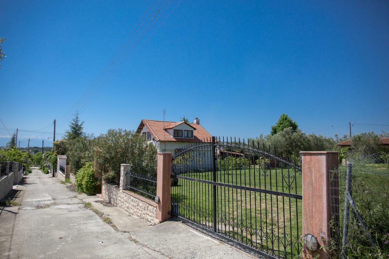 Rural Private Pool, Bbq, Court ,20' Airport Villa Nea Kallikrateia