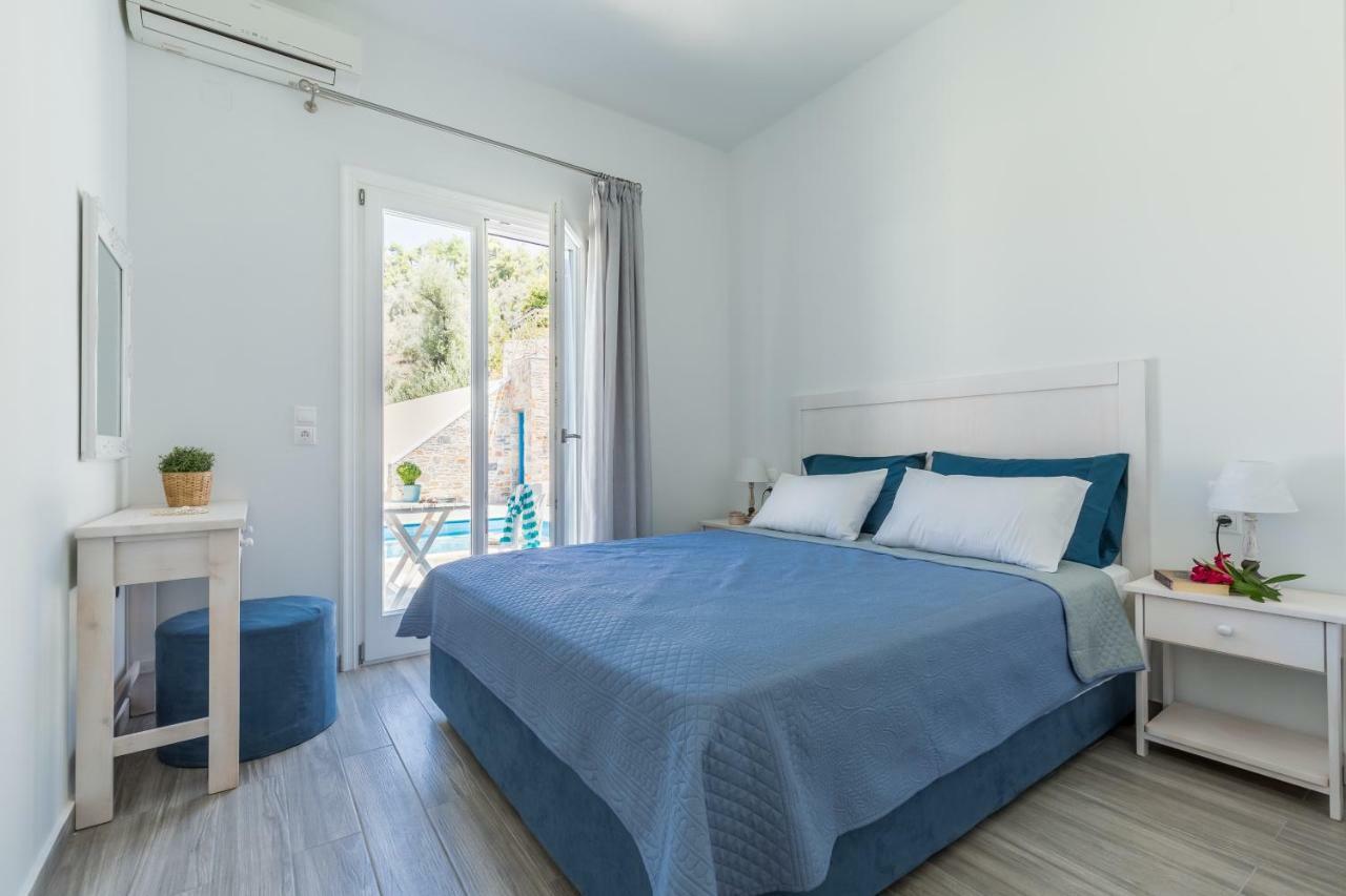 Anastasia * Skopelos Town