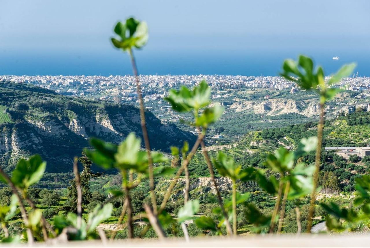 Muses Panoramic View, Minutes From Knossos Minoan Palace Apartment *