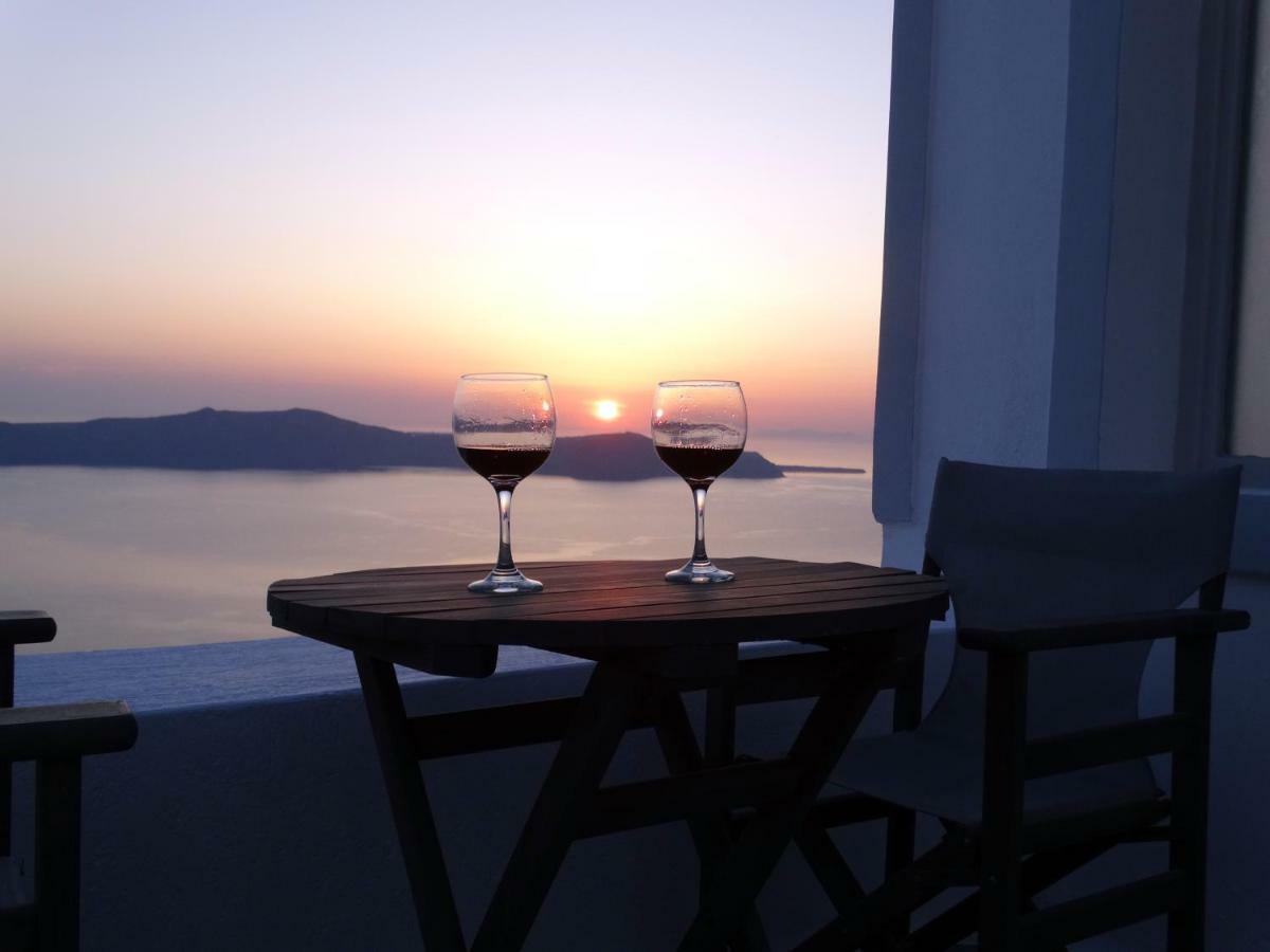 Holiday home Yposkafo - - Santorini
