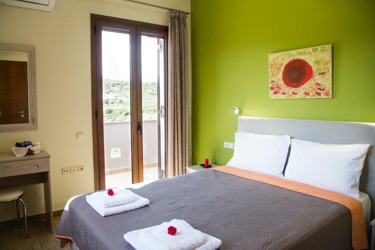 Villa Saint George Maroulas