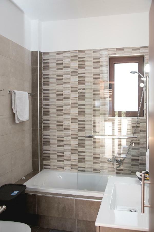 Saint George Villa