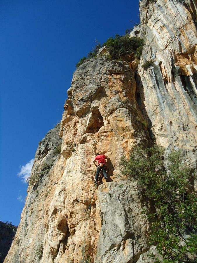Climb2red