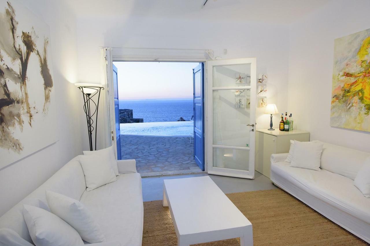 Mykonos Art * Kanakia