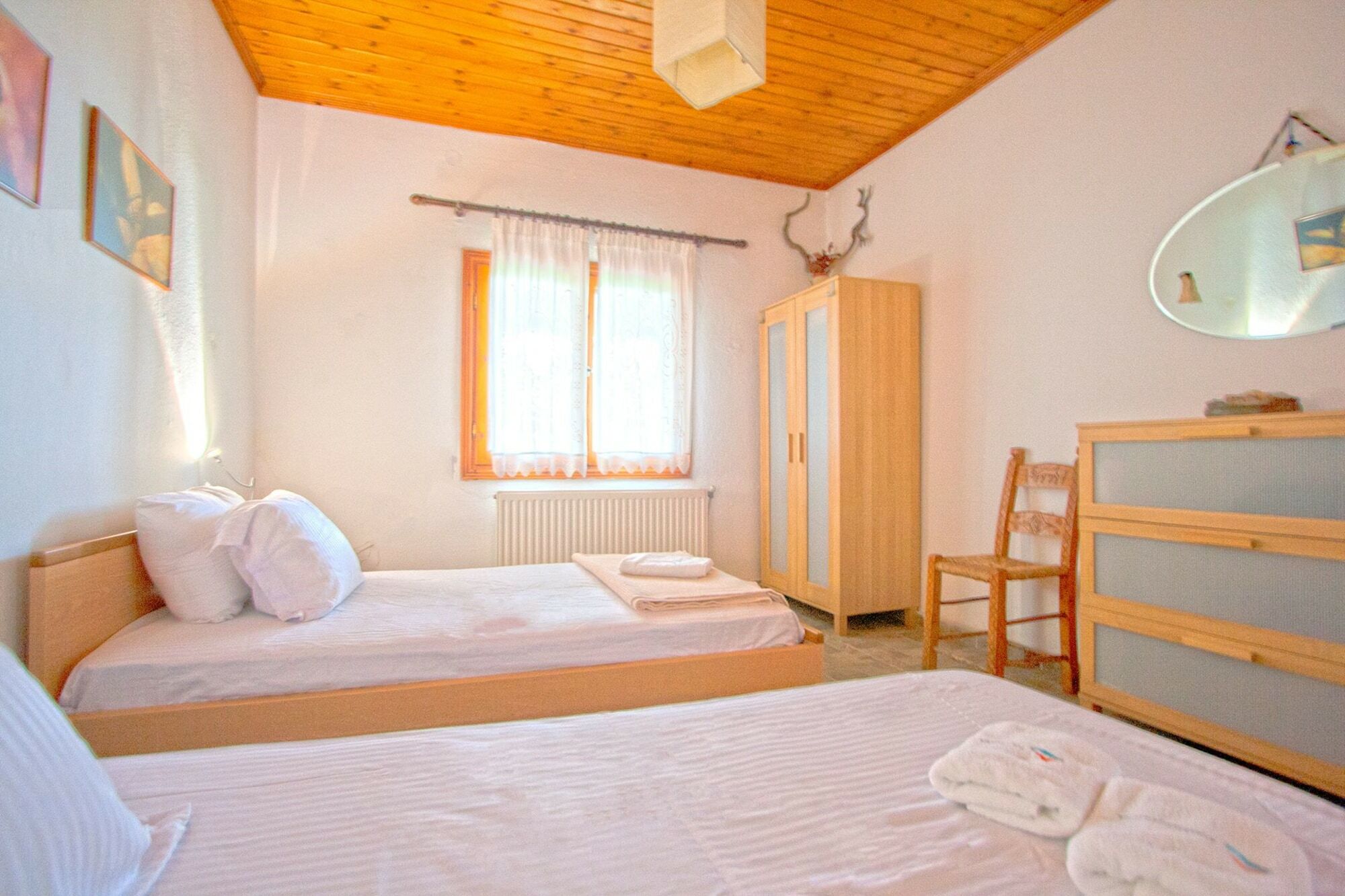 Docker Beachfront House, Holiday home Vourvourou