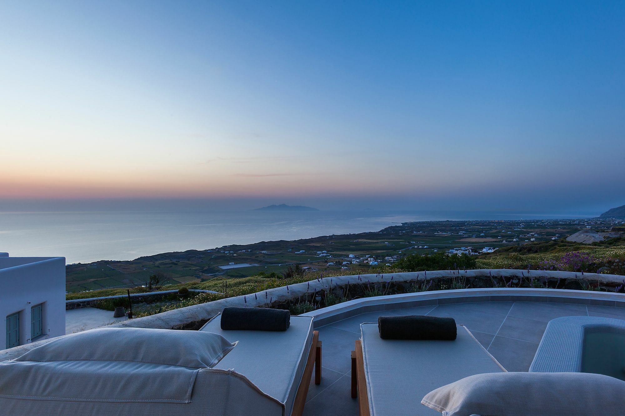 Villa Vinea Santorini