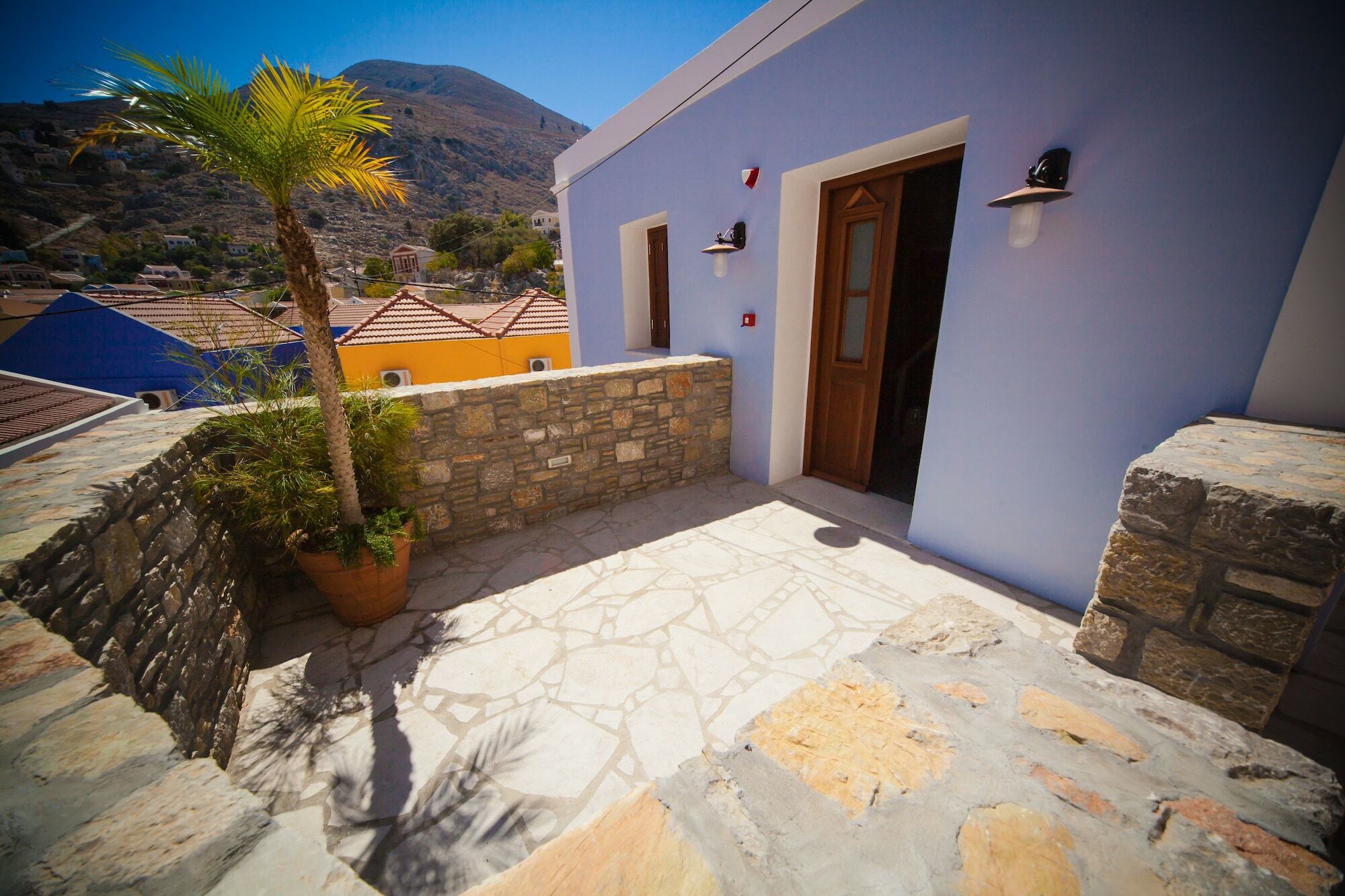 Kaminos Boutique Apartment