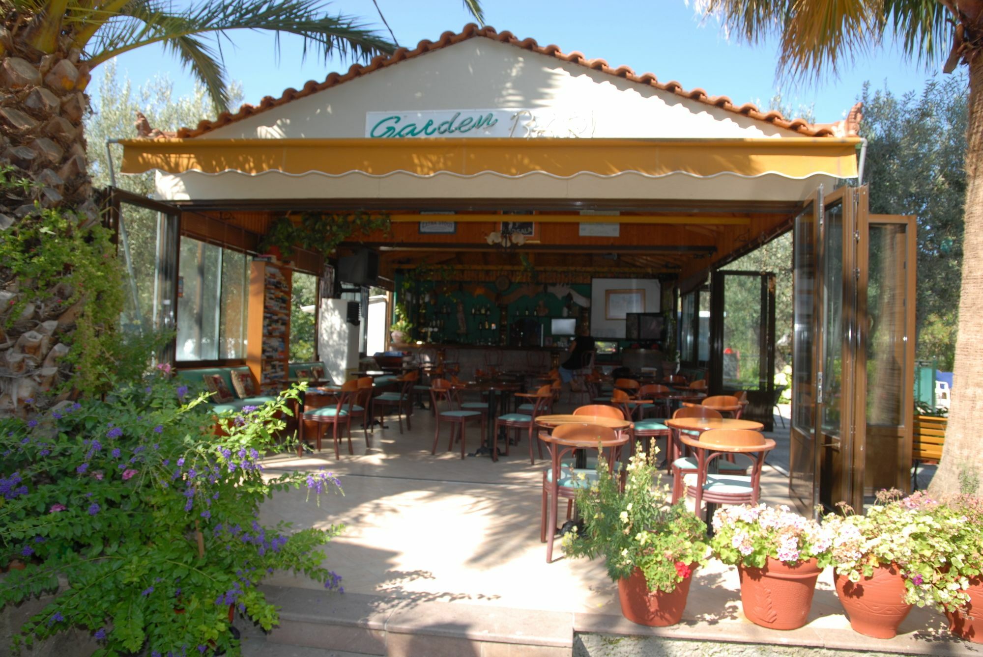 Gardens Aparthotel Anaxos
