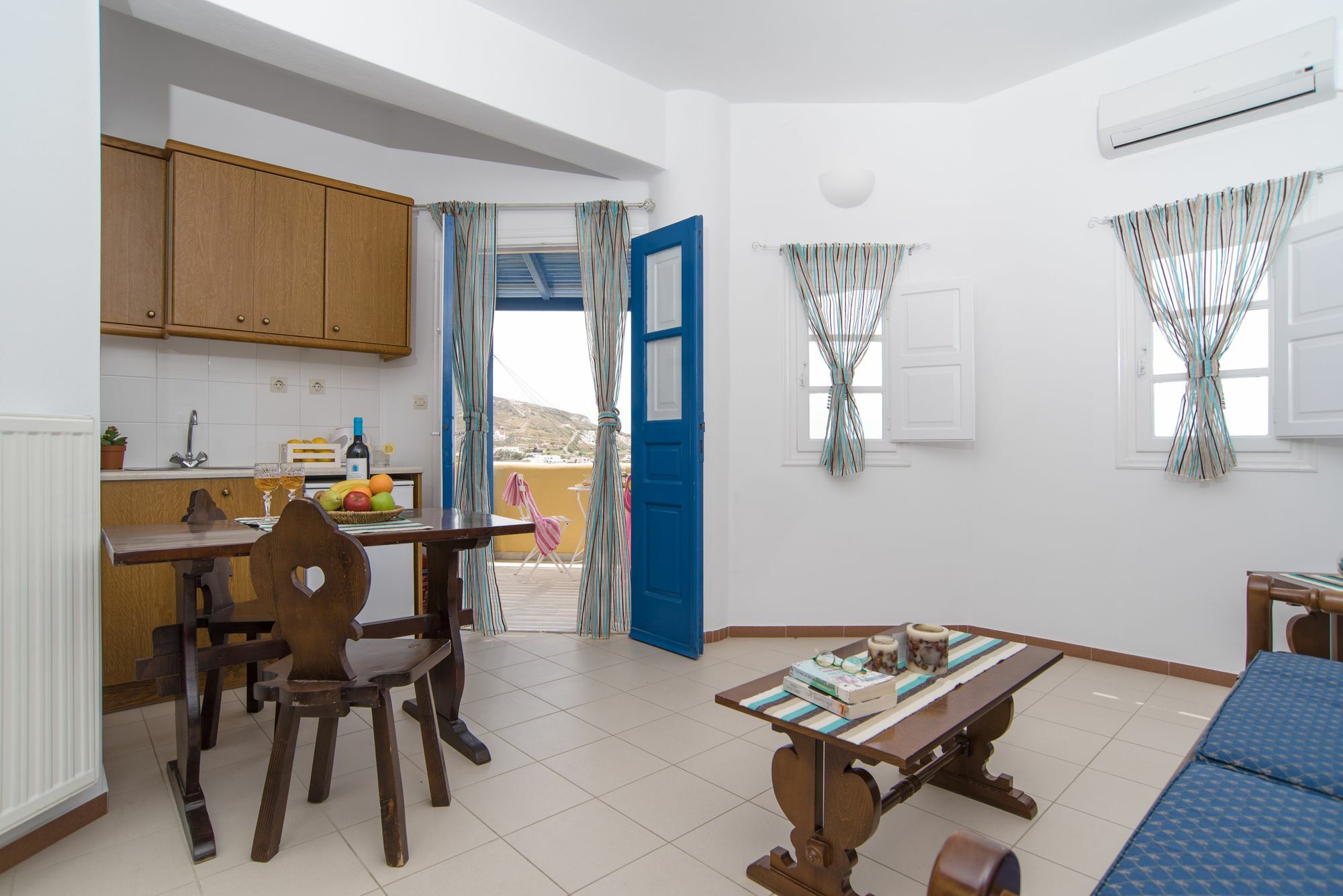 Cultural House Aparthotel Pyrgos Kallistis
