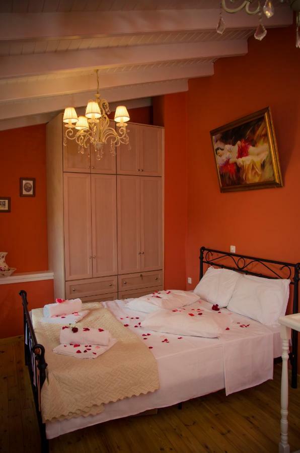 Villa Conte Rari Agios Gordios (Corfu)