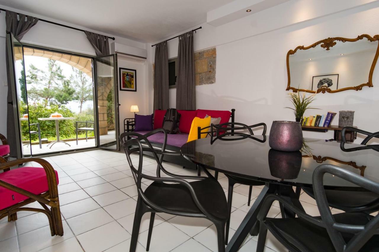 Olympia Zervea With Pool - Apartment Kardamyli
