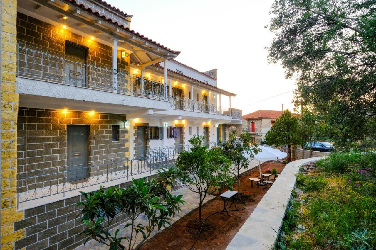 Olympia Zervea With Pool - Apartment