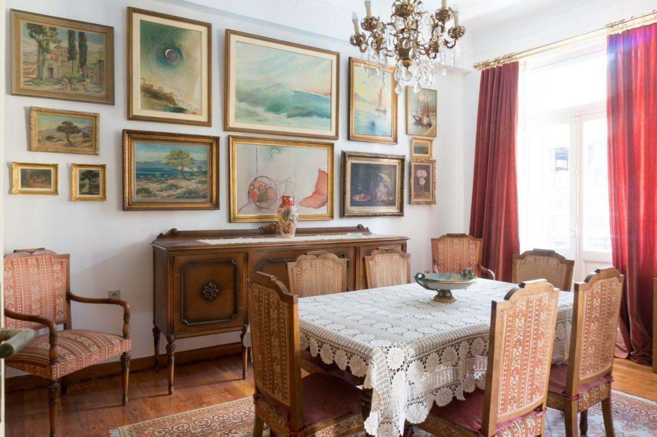 Plaka Vintage Apartment