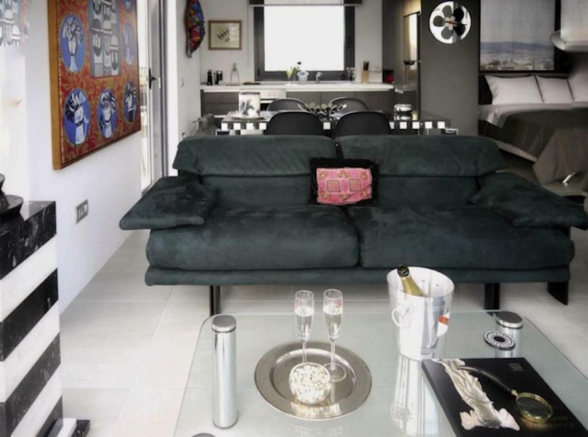 Stylish Penthouse With Acropolis And 360 View Apartment Athens