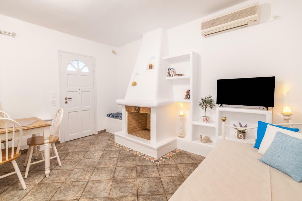 Fouli's House At 