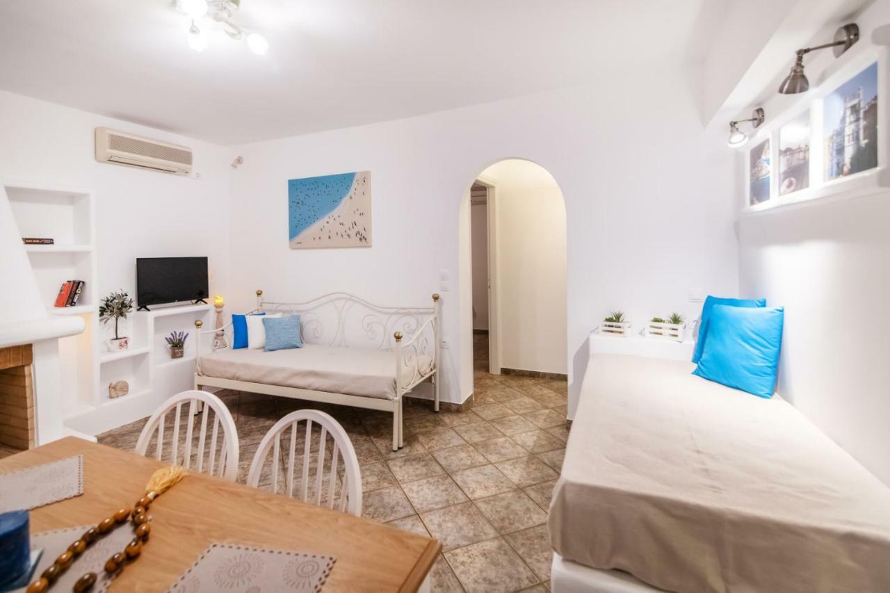 Fouli's House At 
