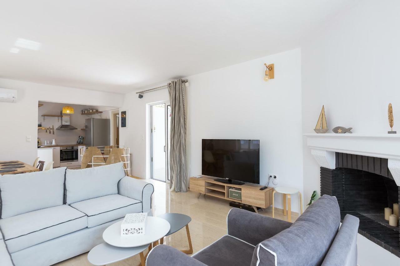 Sea-esta House, By Thinkvilla *