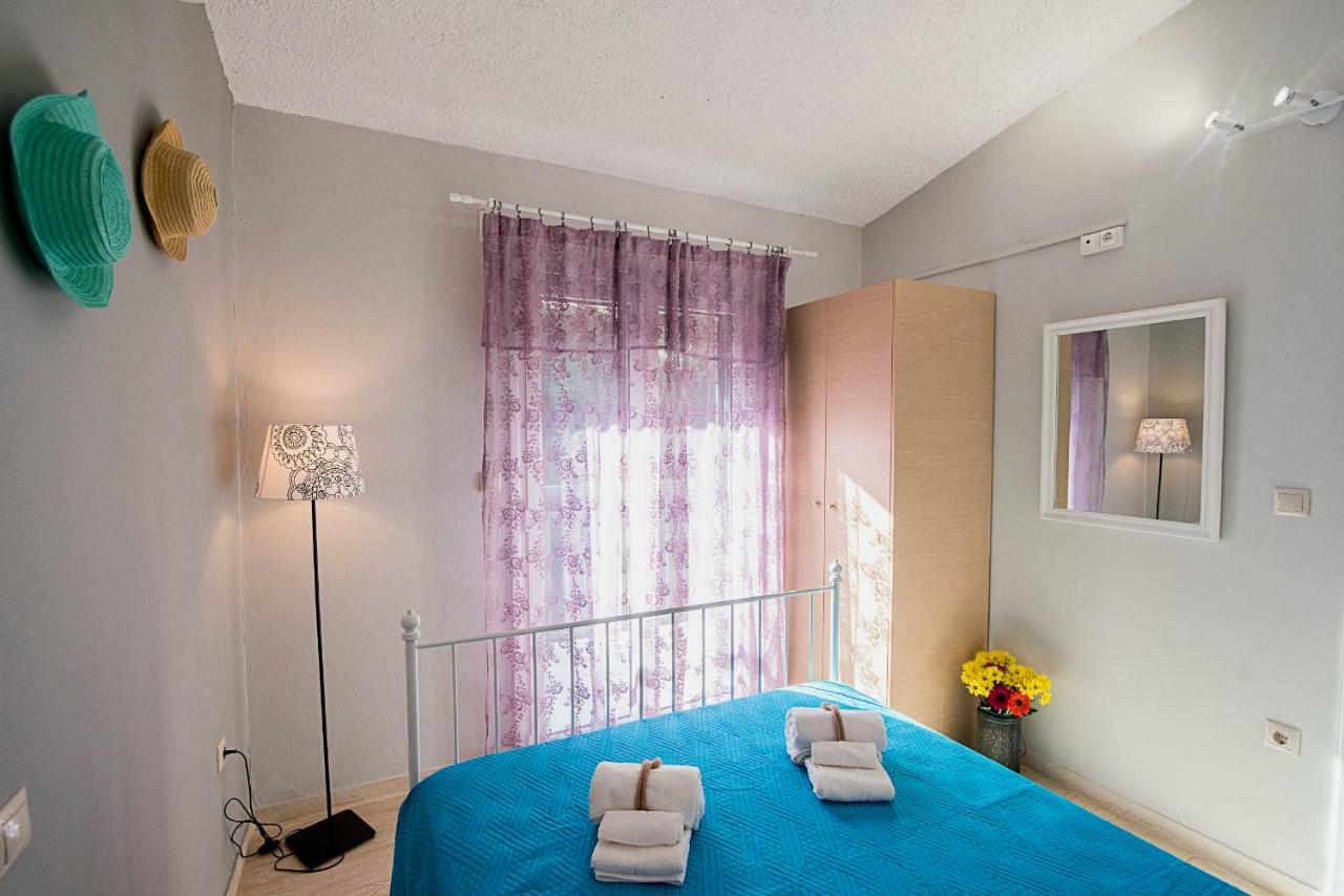 Blue & , - Corfu 1&2-3&4 Apartment