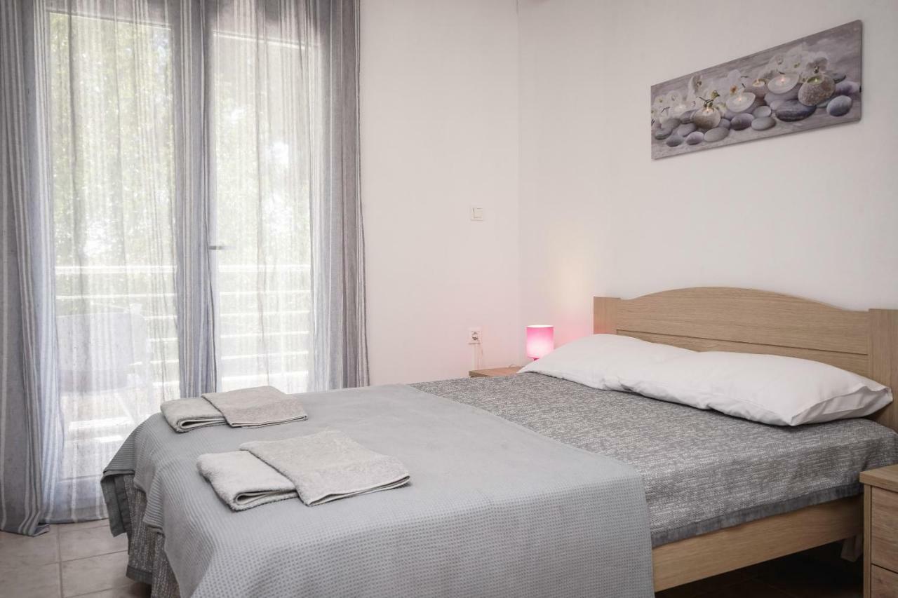 Holiday home Nektarios Garenias Kipoupoli *