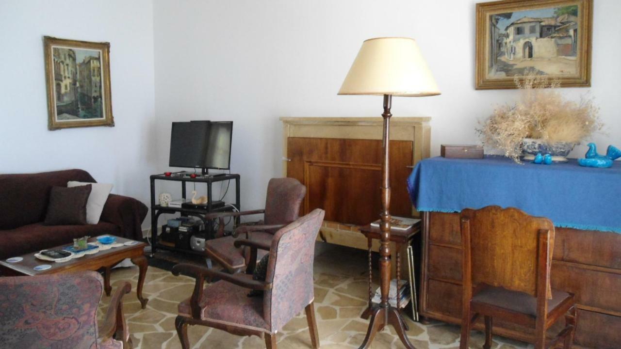 Tsapoula Holiday home