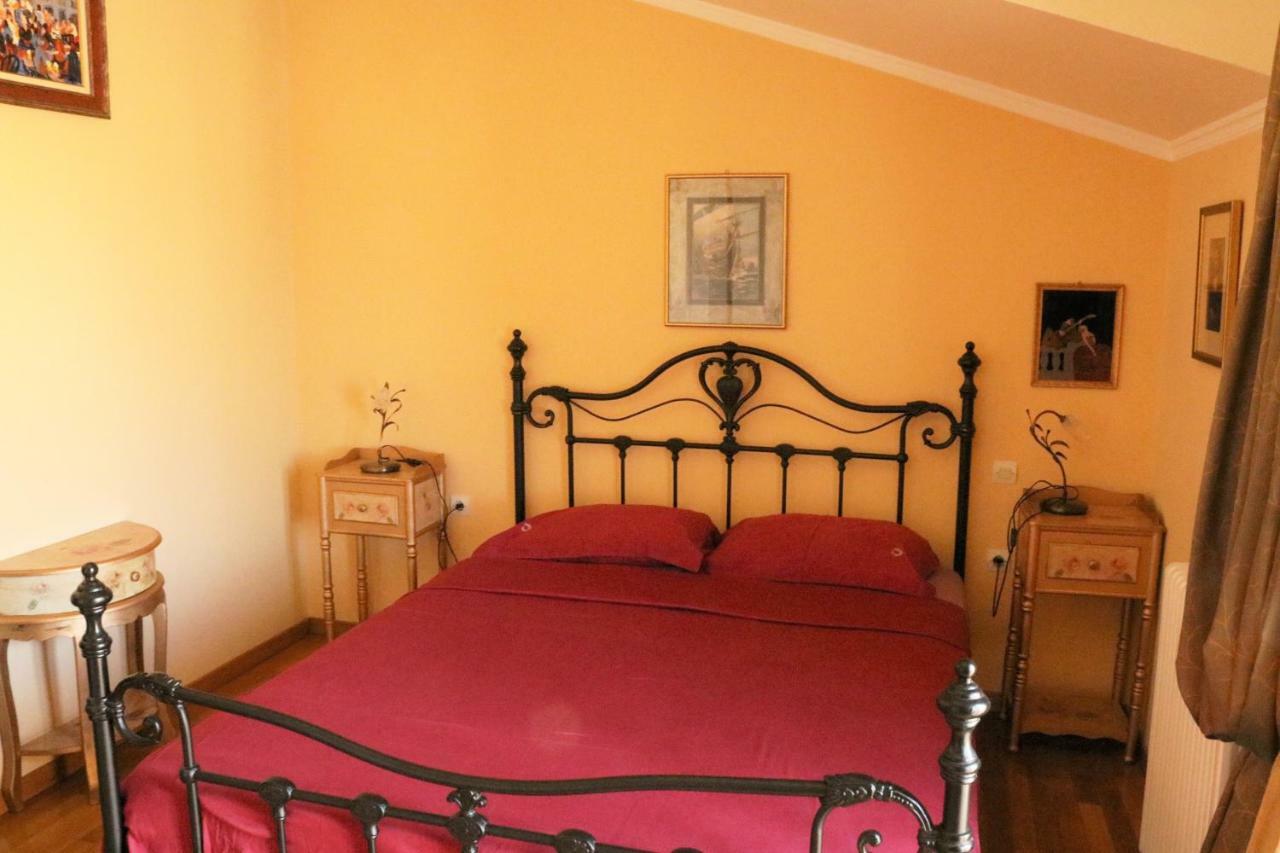 Mon Repos Two Floor Apartment