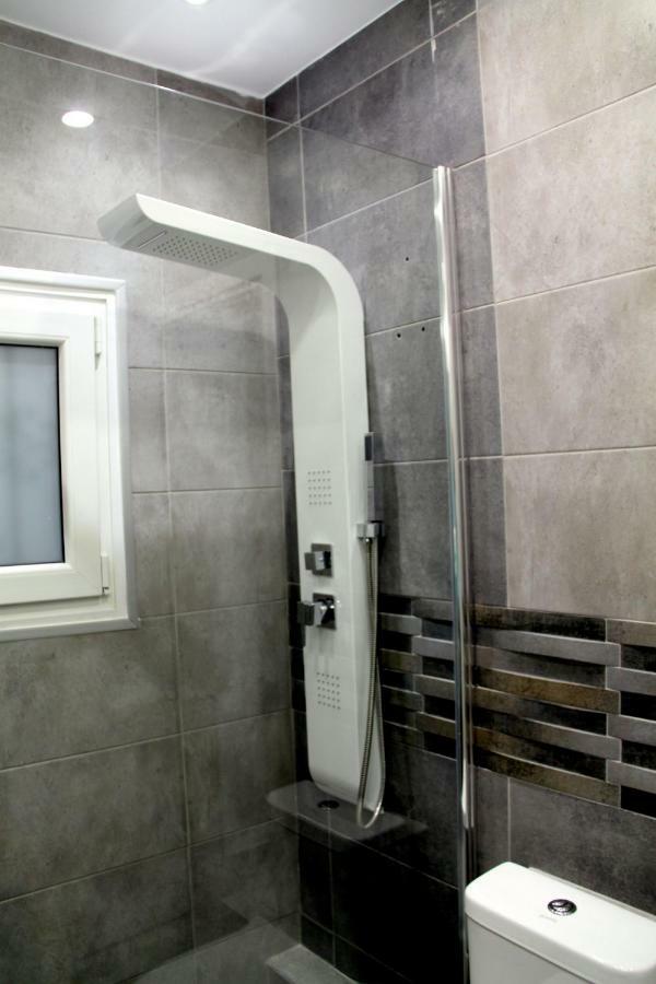 Apartment New Near Metro Larissis In The Centre Of