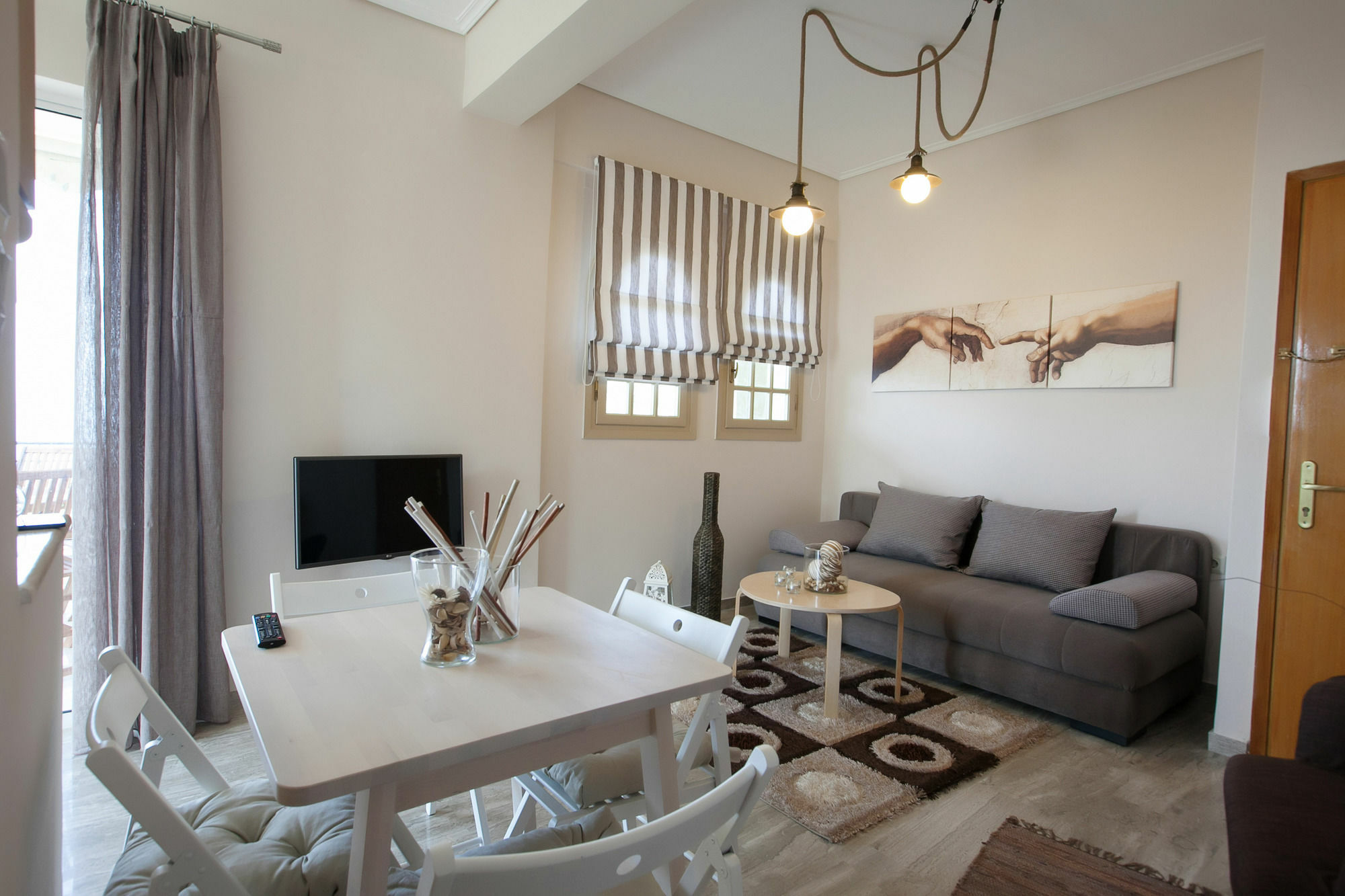 Petra Thea Apartment *