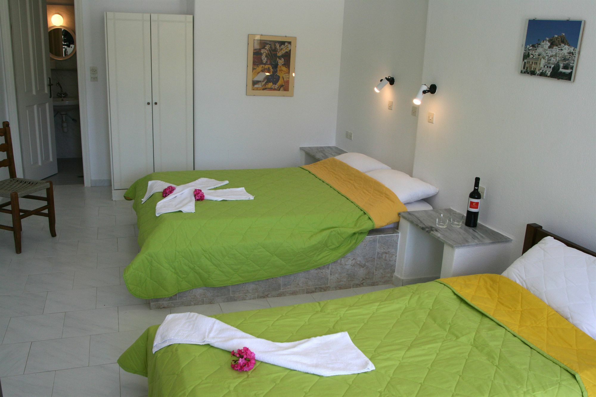 Apartment Mirsini