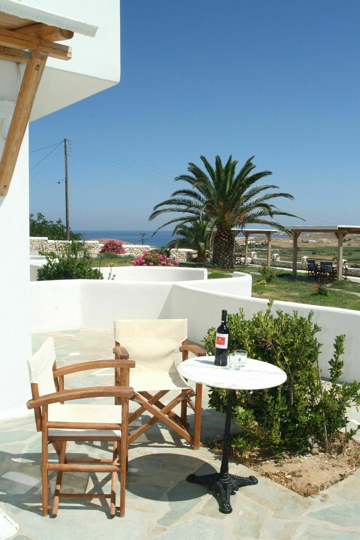 Apartment Mirsini