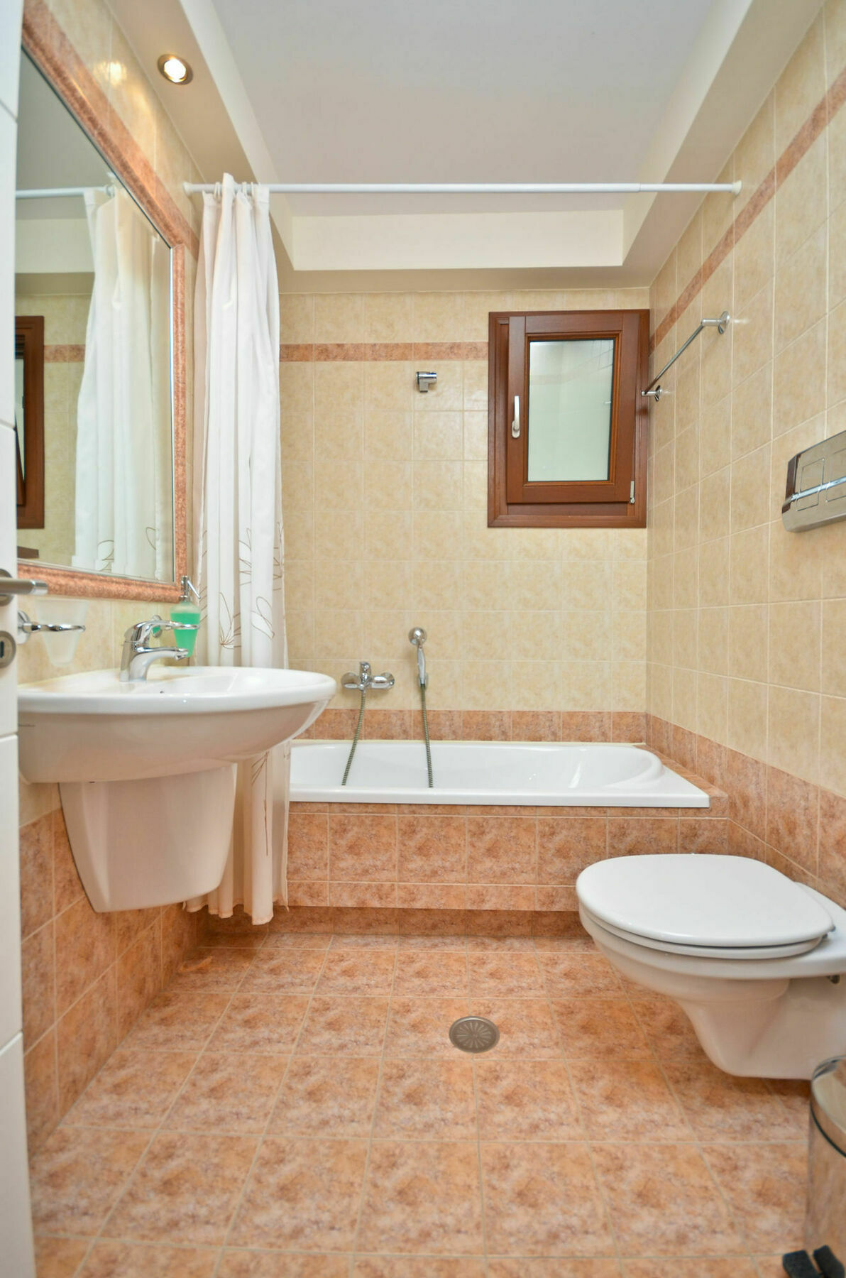 Anthi Aparthotel 3*