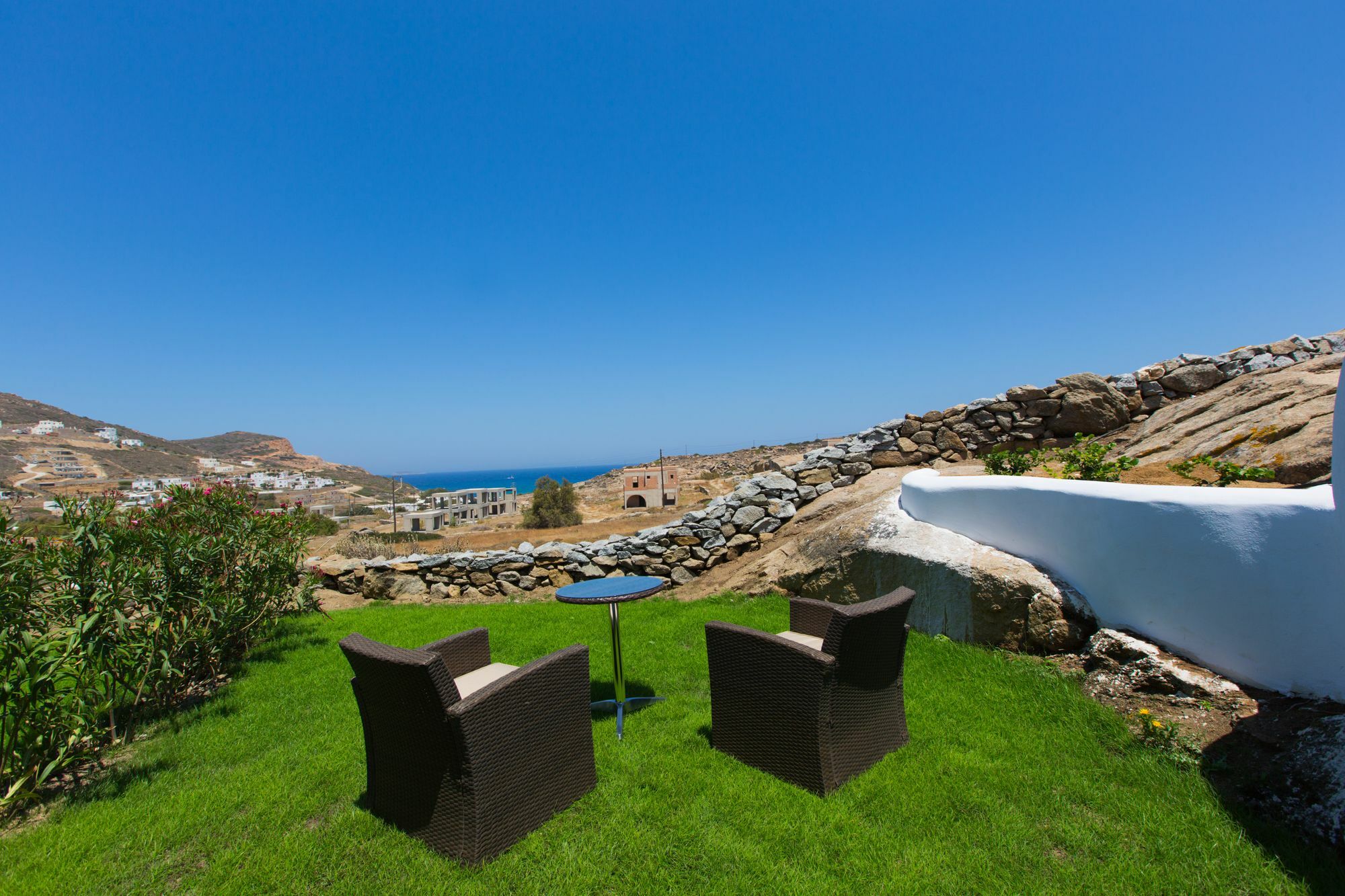 Naxian Utopia Luxury Villas &