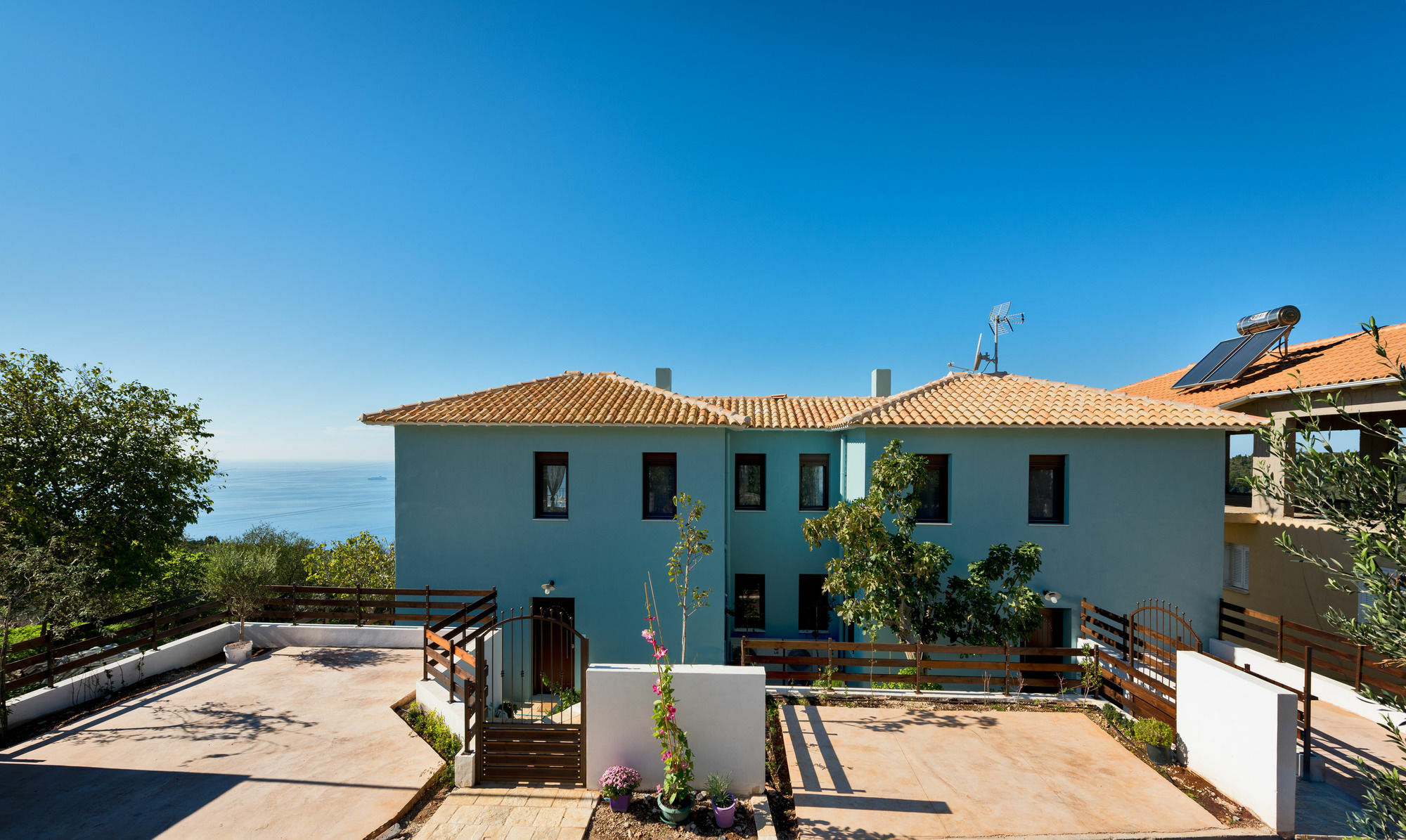 Yades Villas * Athanion