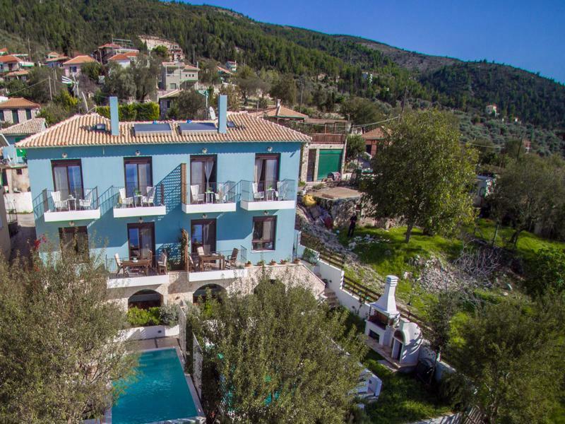 Yades Villas * Athanion