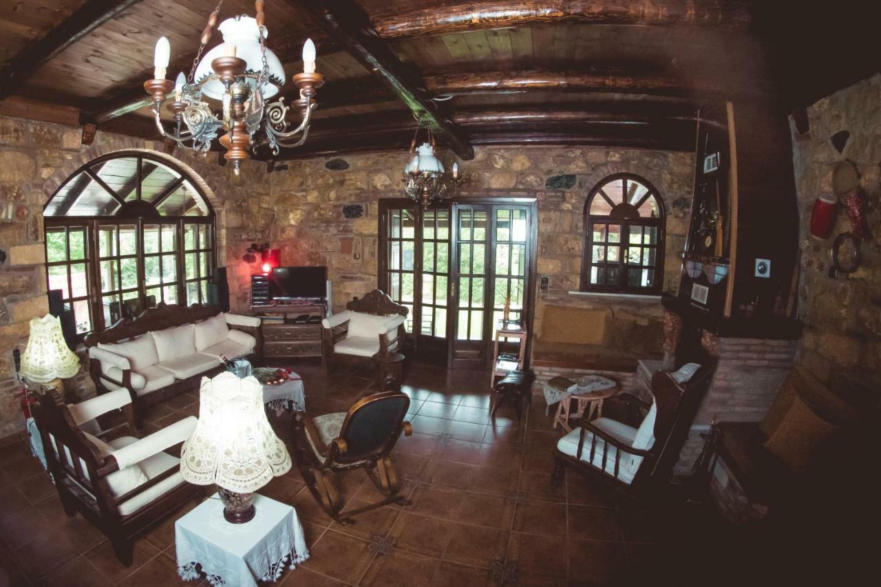 Apartment Kalogirou Stone House *