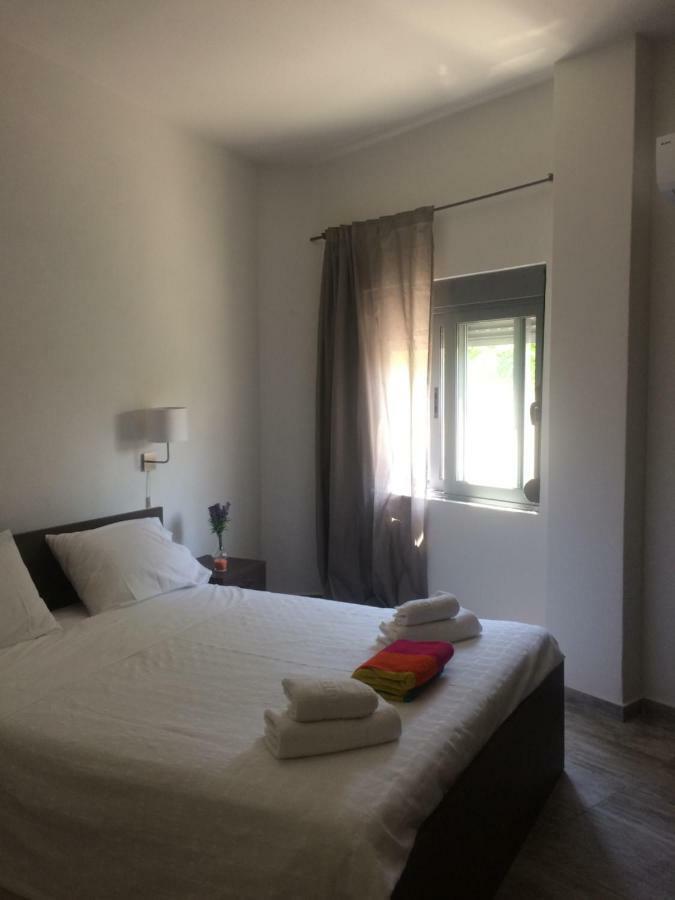 Melita Seaside Apartment Haraki