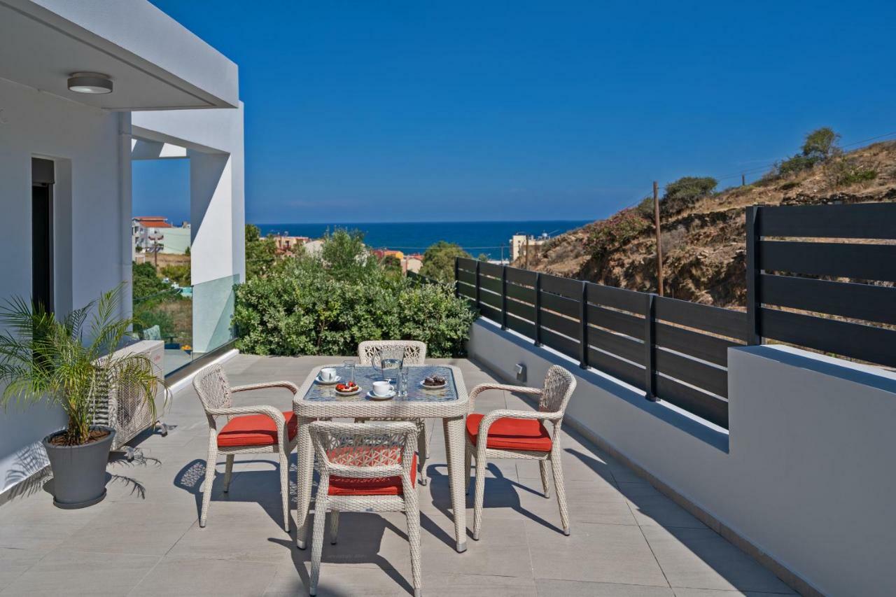 Eolia Iconic Villa, Walking Distance To The Beach, By Thinkvilla